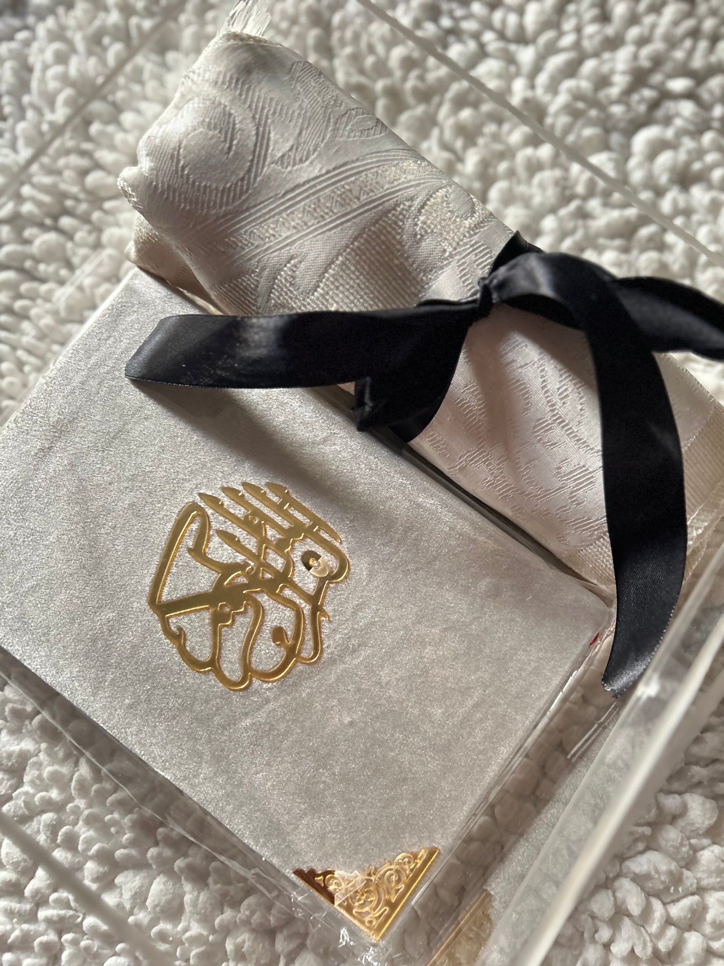 Couple Prayer Mat & Quran Combo