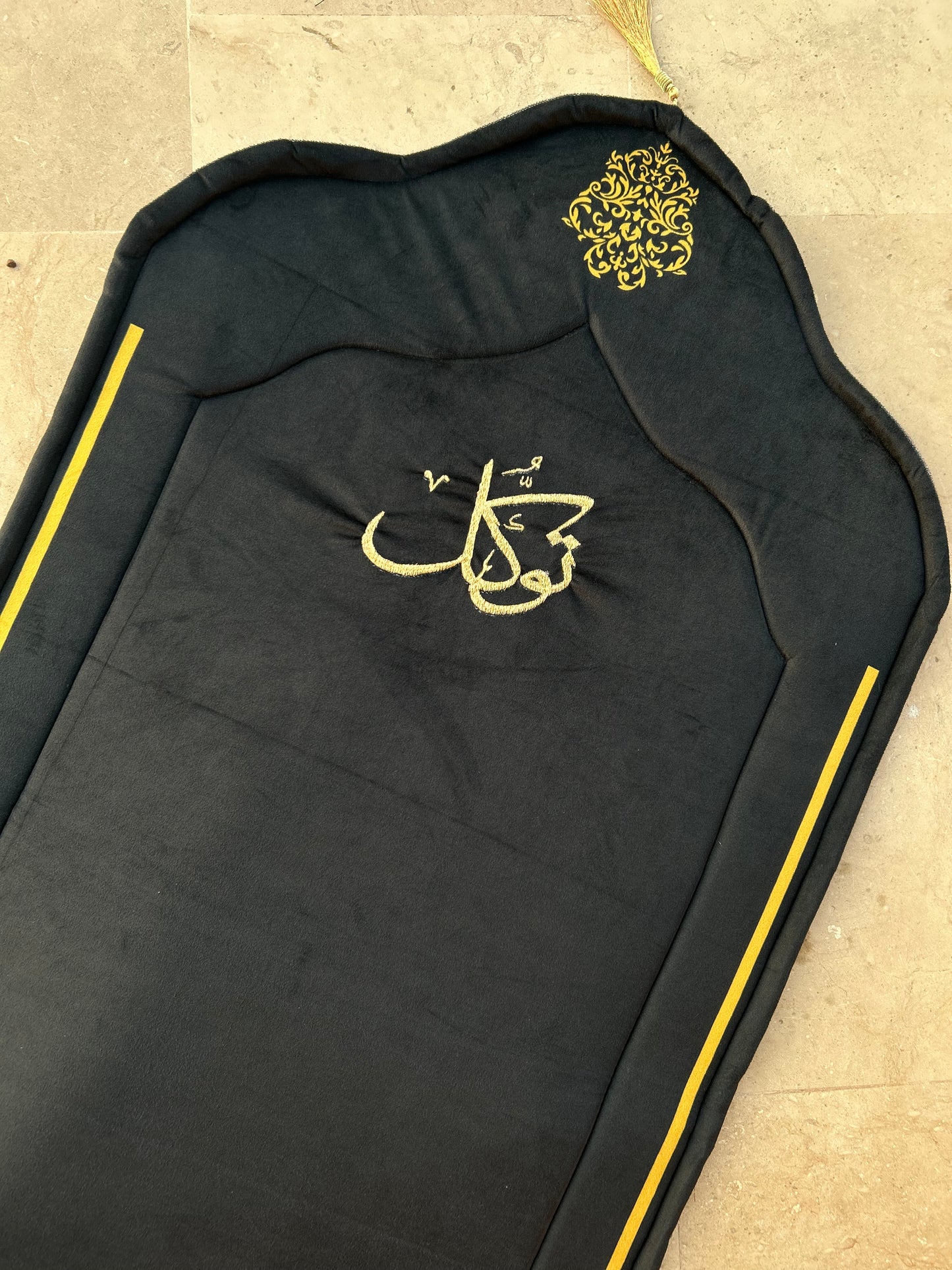 Curve Shaped Prayer Mat